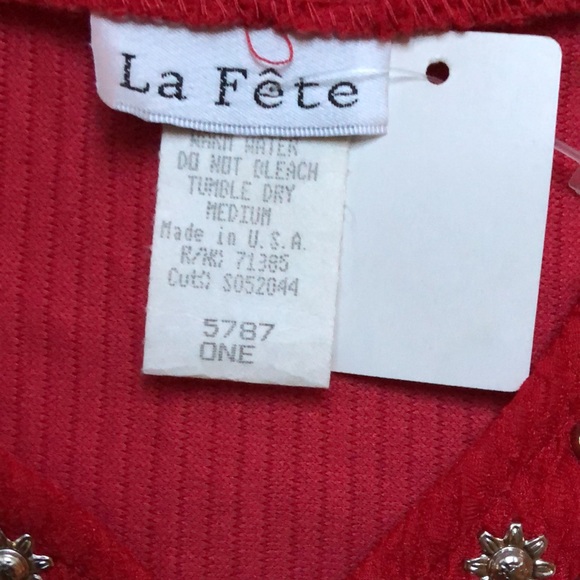 Women Red Set, Studded Top and Short Size Medium - Picture 9 of 10